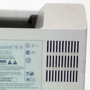 Macintosh SE/30 design Image 3