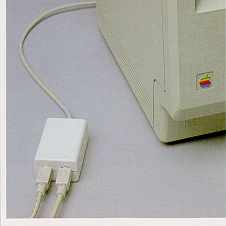 Mini-Din 3 box and cable. This came from the Macintosh 512Ke user guide.